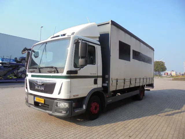 MAN TGL 10-180 NL TRUCK - Camion furgon: Foto 1 MAN TGL 10-180 NL TRUCK - Camion furgon: Foto 1