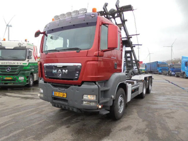 MAN TGS 26.480 6X4 BB NL TRUCK - Camion cu sistem de cablu: Foto 2 MAN TGS 26.480 6X4 BB NL TRUCK - Camion cu sistem de cablu: Foto 2
