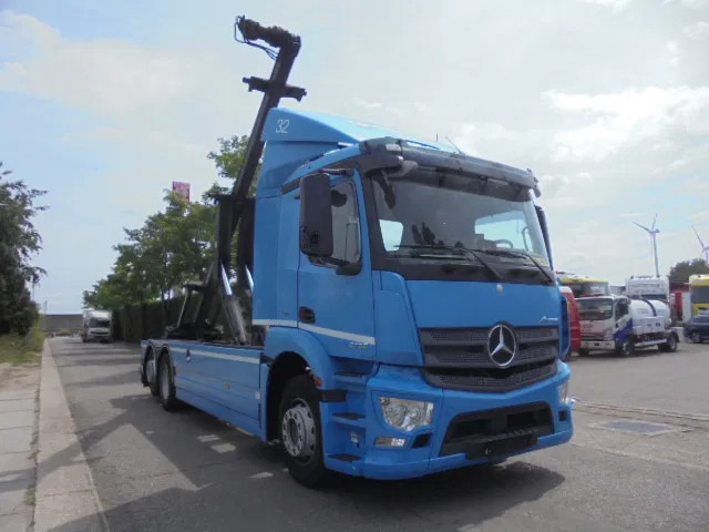 Mercedes-Benz Antos 2733 - Camion cu sistem de cablu: Foto 3 Mercedes-Benz Antos 2733 - Camion cu sistem de cablu: Foto 3