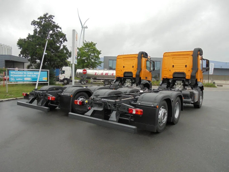 Mercedes-Benz Arocs 2848 6X2 NEW DEMO - Camion şasiu: Foto 3 Mercedes-Benz Arocs 2848 6X2 NEW DEMO - Camion şasiu: Foto 3