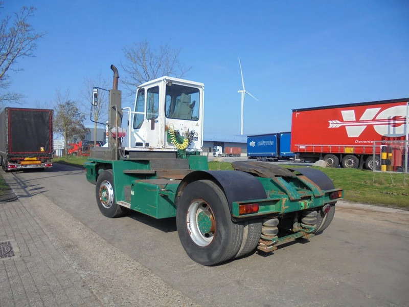Tractor terminal Terberg YT 180: Foto 6