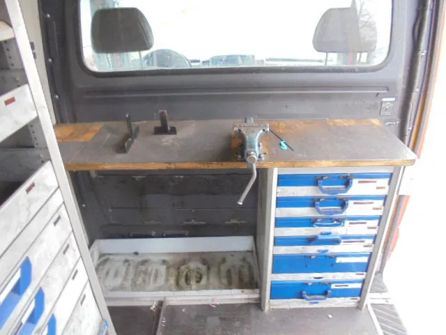 Volkswagen Crafter 35 BESTEL L2 H2 2.5 TDI 80 KW SERVICE CAR COMPLEET - Dubă: Foto 4 Volkswagen Crafter 35 BESTEL L2 H2 2.5 TDI 80 KW SERVICE CAR COMPLEET - Dubă: Foto 4