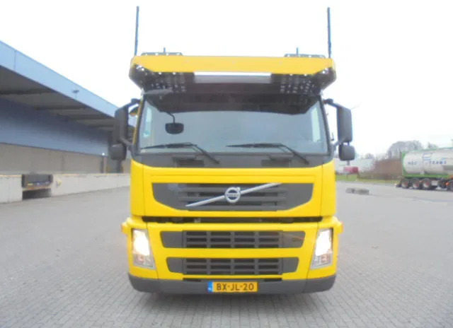 Volvo FM 330 KASSBOHRER - Camion transport auto: Foto 2 Volvo FM 330 KASSBOHRER - Camion transport auto: Foto 2