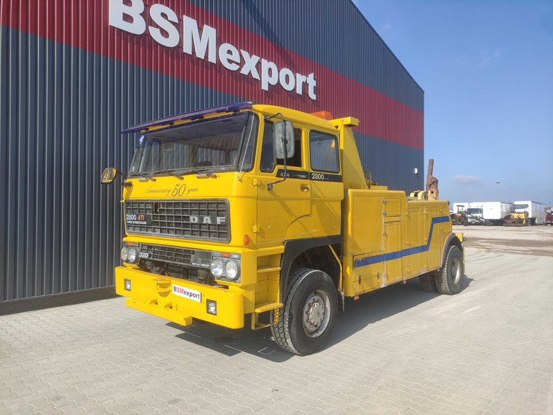 DAF 2800 Ati tow truck - Maşină de tractare: Foto 1 DAF 2800 Ati tow truck - Maşină de tractare: Foto 1