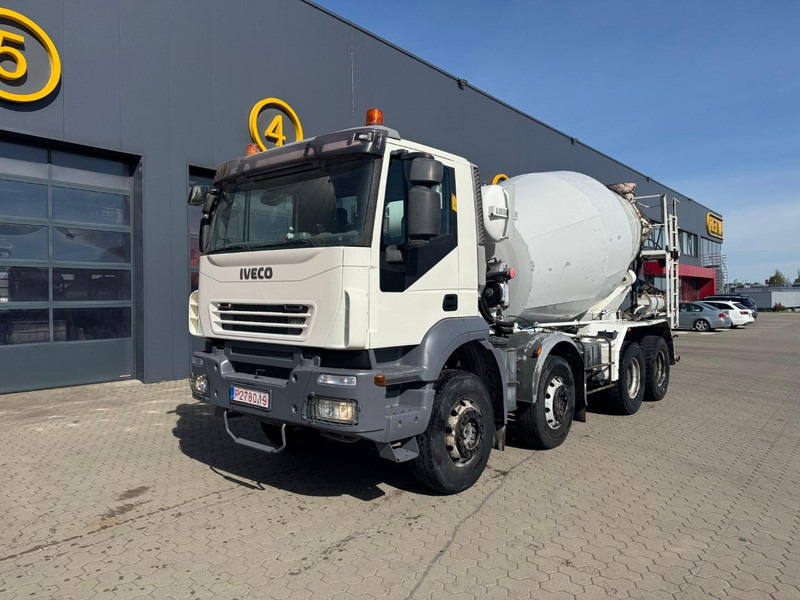 Iveco Trakker 410 - Autobetonieră: Foto 1 Iveco Trakker 410 - Autobetonieră: Foto 1