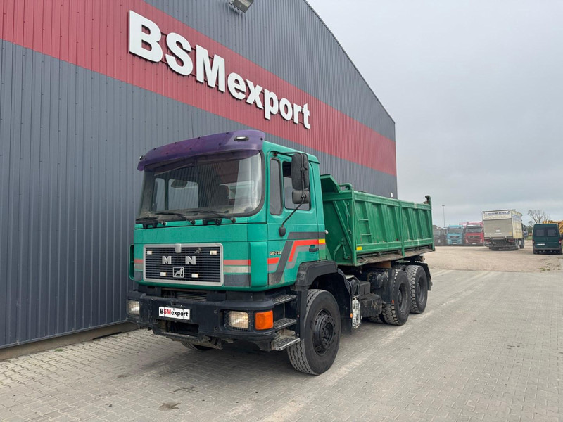 MAN 26.372 - Camion basculantă: Foto 1 MAN 26.372 - Camion basculantă: Foto 1