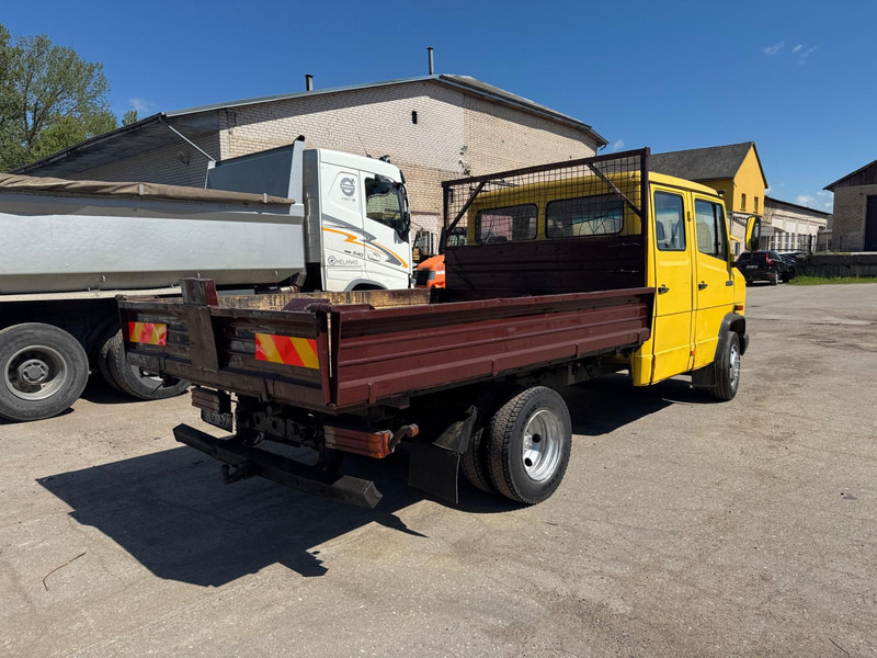 Mercedes-Benz 609 D - Camion basculantă: Foto 3 Mercedes-Benz 609 D - Camion basculantă: Foto 3