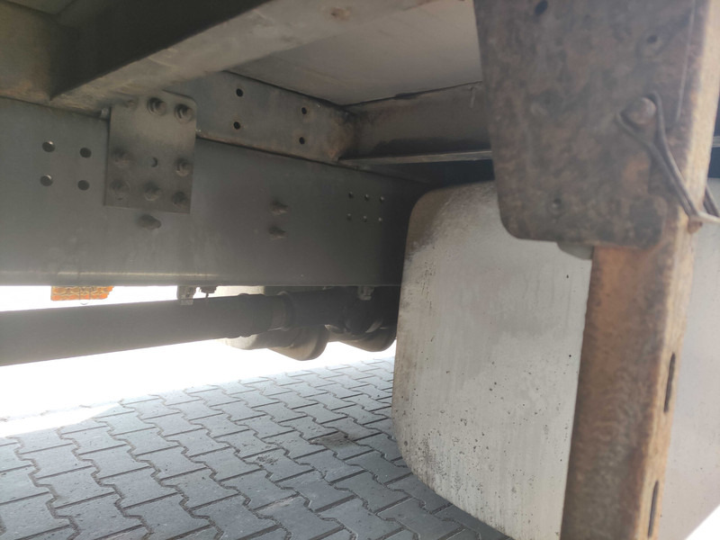 Scania R420 curtainsider truck + curtain side trailer - Camion cu prelată: Foto 3 Scania R420 curtainsider truck + curtain side trailer - Camion cu prelată: Foto 3