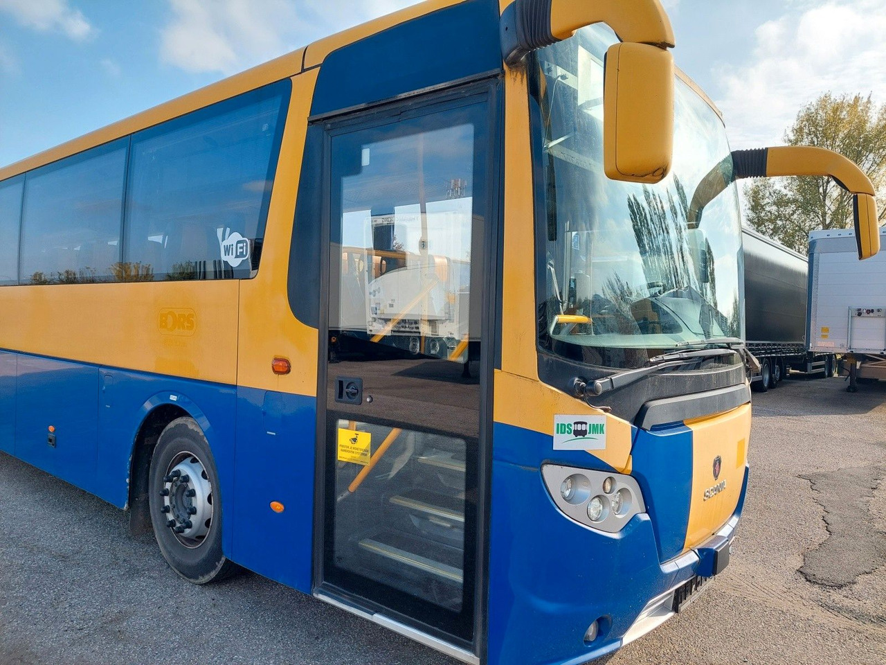 Scania Omniexpress 64 Sitzplätze/ Seats - Autobuz interurban: Foto 5 Scania Omniexpress 64 Sitzplätze/ Seats - Autobuz interurban: Foto 5