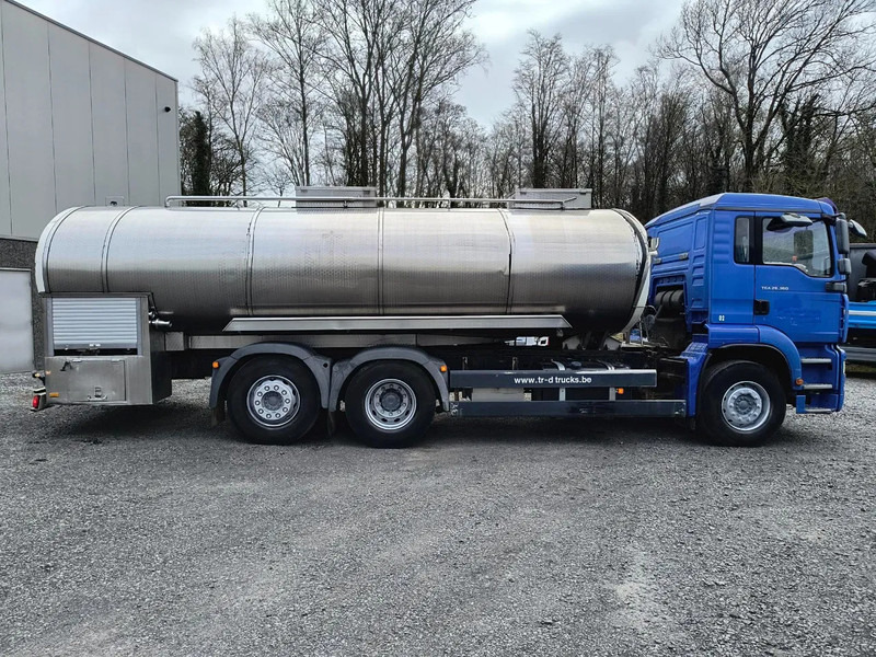 MAN TGA 26.360 INSULATED INOX TANK - 2 COMP - AIRCO - LIFT/STEERING AXLE - Camion cisternă: Foto 4 MAN TGA 26.360 INSULATED INOX TANK - 2 COMP - AIRCO - LIFT/STEERING AXLE - Camion cisternă: Foto 4