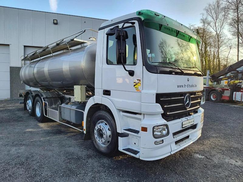 Mercedes-Benz Actros 2536 15500L INSULATED INOX TANK - 1 COMP - Camion cisternă: Foto 3 Mercedes-Benz Actros 2536 15500L INSULATED INOX TANK - 1 COMP - Camion cisternă: Foto 3
