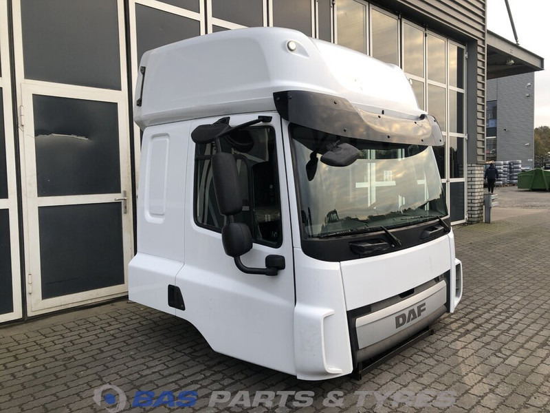DAF CF Euro 6 DAF Space Cab L2H2 2013608 - Cabină și interior pentru Camion: Foto 2 DAF CF Euro 6 DAF Space Cab L2H2 2013608 - Cabină și interior pentru Camion: Foto 2