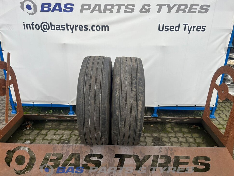 Firestone Firestone 315/70R22.5 FS422+ 154/150 M+S 3PMSF gebruikte set - Anvelopă pentru Camion: Foto 1 Firestone Firestone 315/70R22.5 FS422+ 154/150 M+S 3PMSF gebruikte set - Anvelopă pentru Camion: Foto 1
