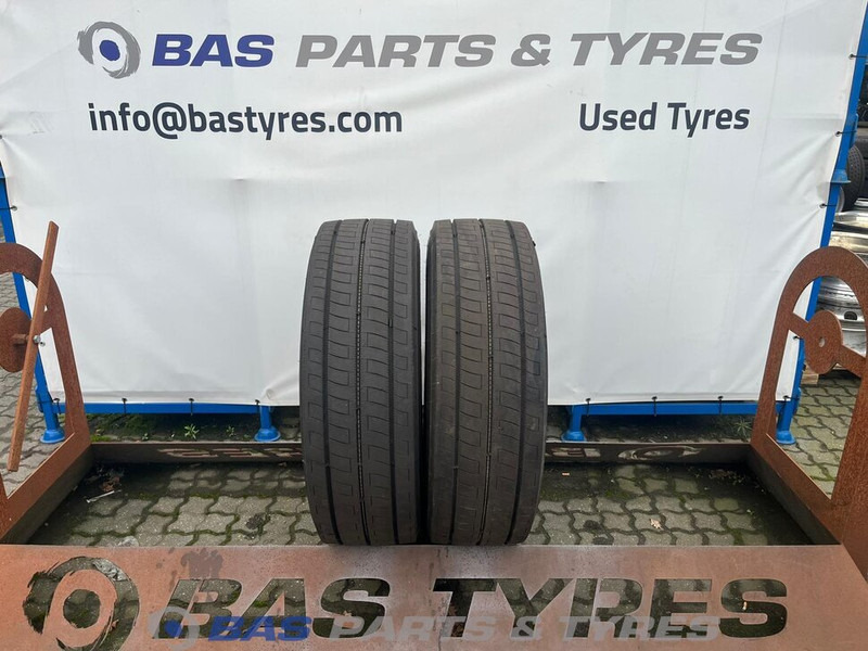 Firestone Firestone 315/70R22.5 FS424 EVO 156/150 M+S 3PMSF gebruikte set - Anvelopă pentru Camion: Foto 1 Firestone Firestone 315/70R22.5 FS424 EVO 156/150 M+S 3PMSF gebruikte set - Anvelopă pentru Camion: Foto 1