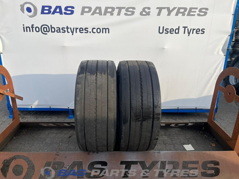 Firestone Firestone 385/65R22.5 FS422+ 160 K M+S 3PMSF gebruikte set - Anvelopă pentru Camion: Foto 1 Firestone Firestone 385/65R22.5 FS422+ 160 K M+S 3PMSF gebruikte set - Anvelopă pentru Camion: Foto 1