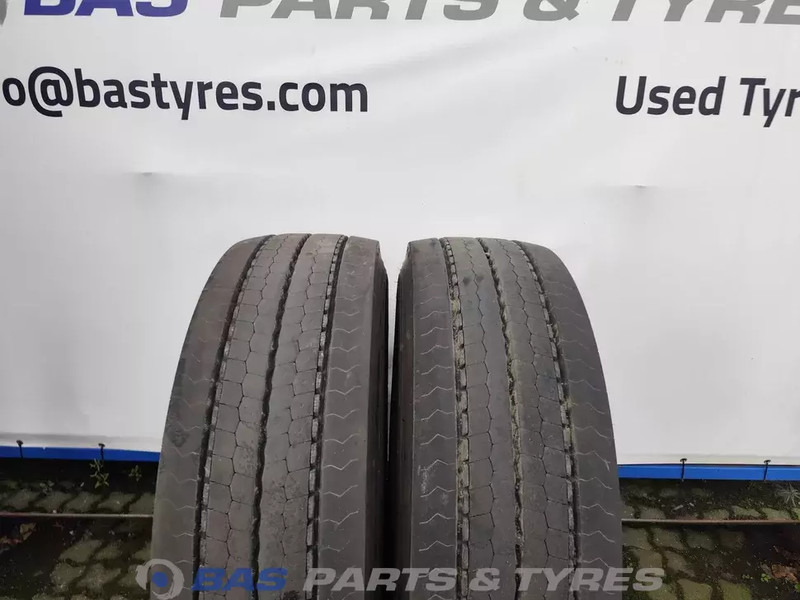 Hankook Hankook 315/70R22.5 AH51 156/150 M+S 3PMSF gebruikte set - Anvelopă pentru Camion: Foto 2 Hankook Hankook 315/70R22.5 AH51 156/150 M+S 3PMSF gebruikte set - Anvelopă pentru Camion: Foto 2