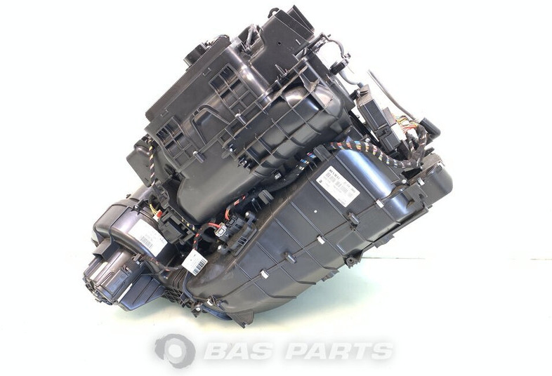 Renault Renault Airco systeem 7484515286 - Piesă de schimb pentru Camion: Foto 3 Renault Renault Airco systeem 7484515286 - Piesă de schimb pentru Camion: Foto 3