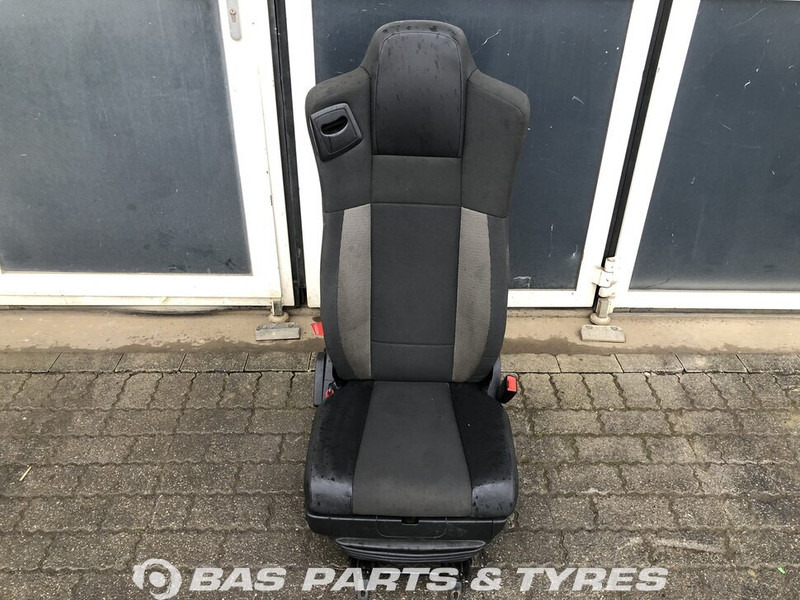 Renault D-Serie Bijrijdersstoel Renault 7421876318 - Scaun pentru Camion: Foto 1 Renault D-Serie Bijrijdersstoel Renault 7421876318 - Scaun pentru Camion: Foto 1