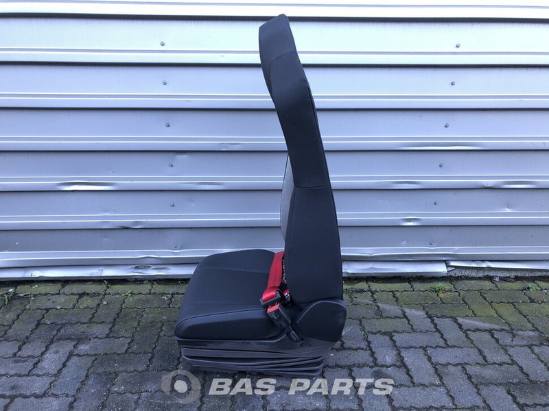Renault D-Serie Bijrijdersstoel Renault 7482514739 - Scaun pentru Camion: Foto 2 Renault D-Serie Bijrijdersstoel Renault 7482514739 - Scaun pentru Camion: Foto 2