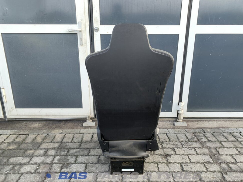 Renault T-Serie Bijrijdersstoel Renault 7421615420 - Scaun pentru Camion: Foto 3 Renault T-Serie Bijrijdersstoel Renault 7421615420 - Scaun pentru Camion: Foto 3