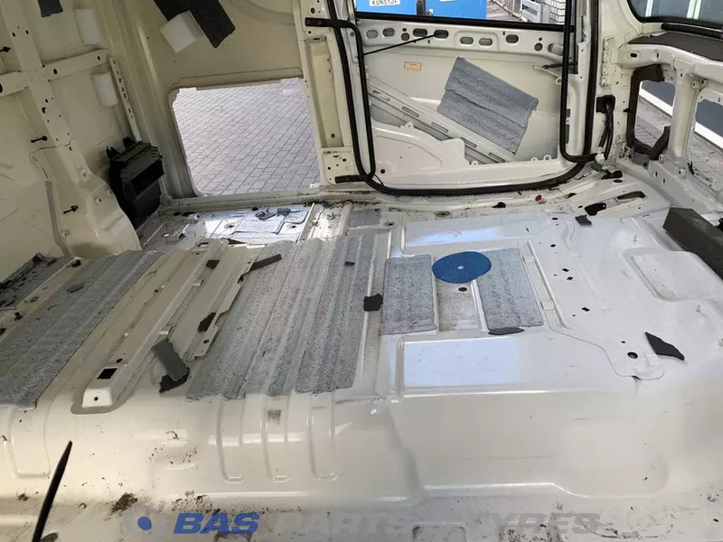 Scania R-Serie NextGen Scania CR-20 Highline L3H2 2044113 - Cabină și interior pentru Camion: Foto 5 Scania R-Serie NextGen Scania CR-20 Highline L3H2 2044113 - Cabină și interior pentru Camion: Foto 5