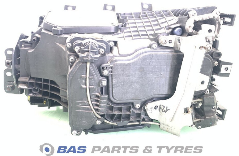 Scania S-Serie NextGen Koplamp Rechts 2674391 - Far pentru Camion: Foto 3 Scania S-Serie NextGen Koplamp Rechts 2674391 - Far pentru Camion: Foto 3