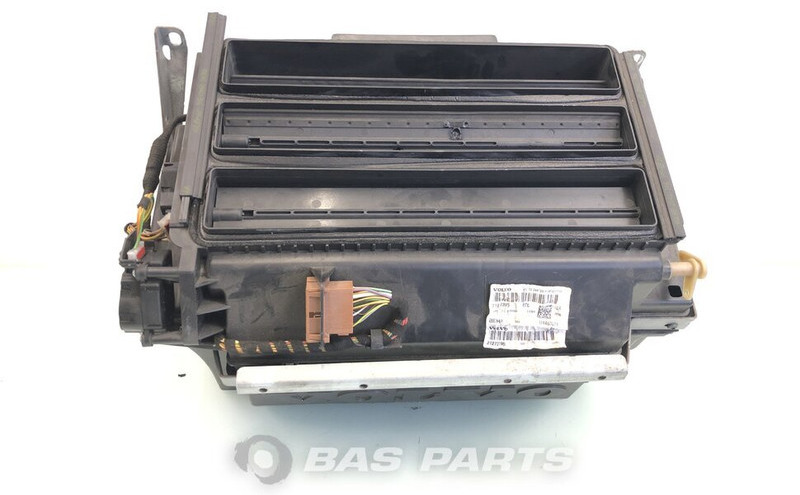 Volvo Airco systeem Volvo 20523242 - Încălzire/ Ventilație pentru Camion: Foto 2 Volvo Airco systeem Volvo 20523242 - Încălzire/ Ventilație pentru Camion: Foto 2