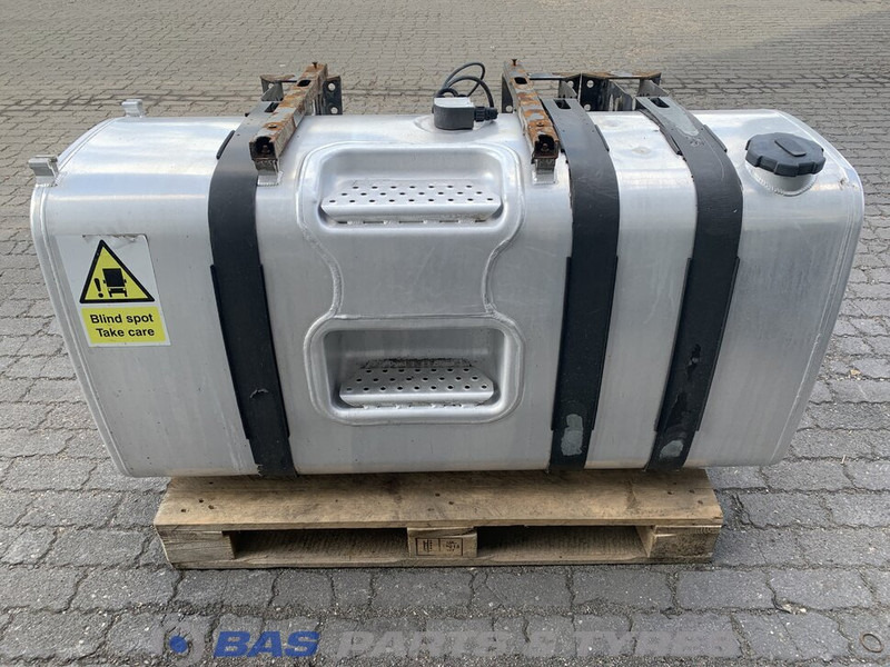 Volvo Brandstoftank Volvo 550 Liter G0000130 - Rezervor combustibil pentru Camion: Foto 1 Volvo Brandstoftank Volvo 550 Liter G0000130 - Rezervor combustibil pentru Camion: Foto 1