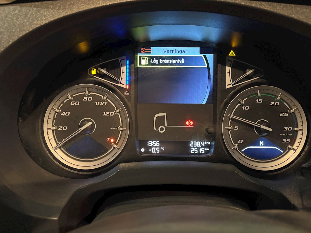 DAF Lehel horsebox 210 LF - Camion transport cai: Foto 2 DAF Lehel horsebox 210 LF - Camion transport cai: Foto 2