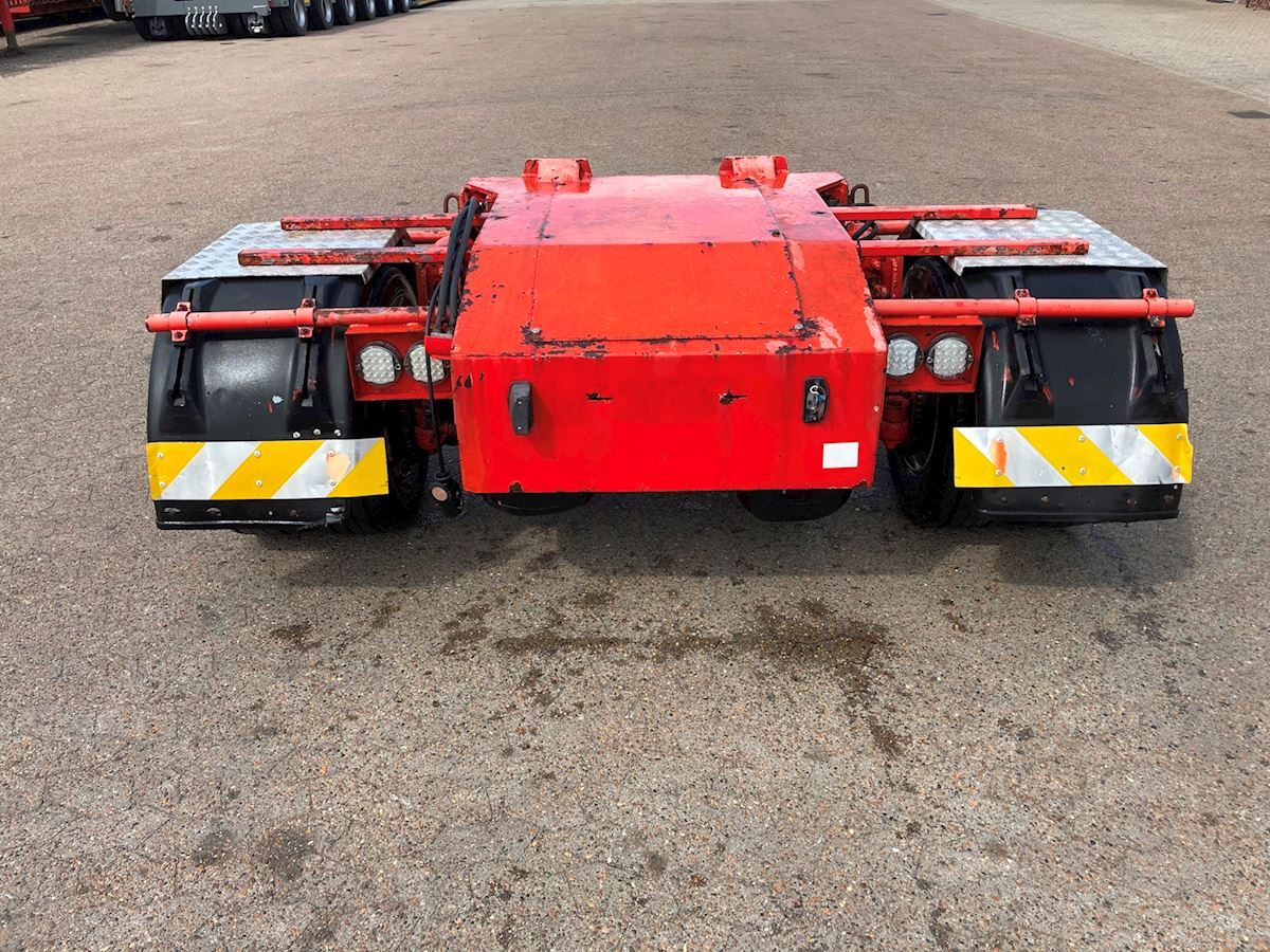 Doll - Remorcă: Foto 3 Doll - Remorcă: Foto 3