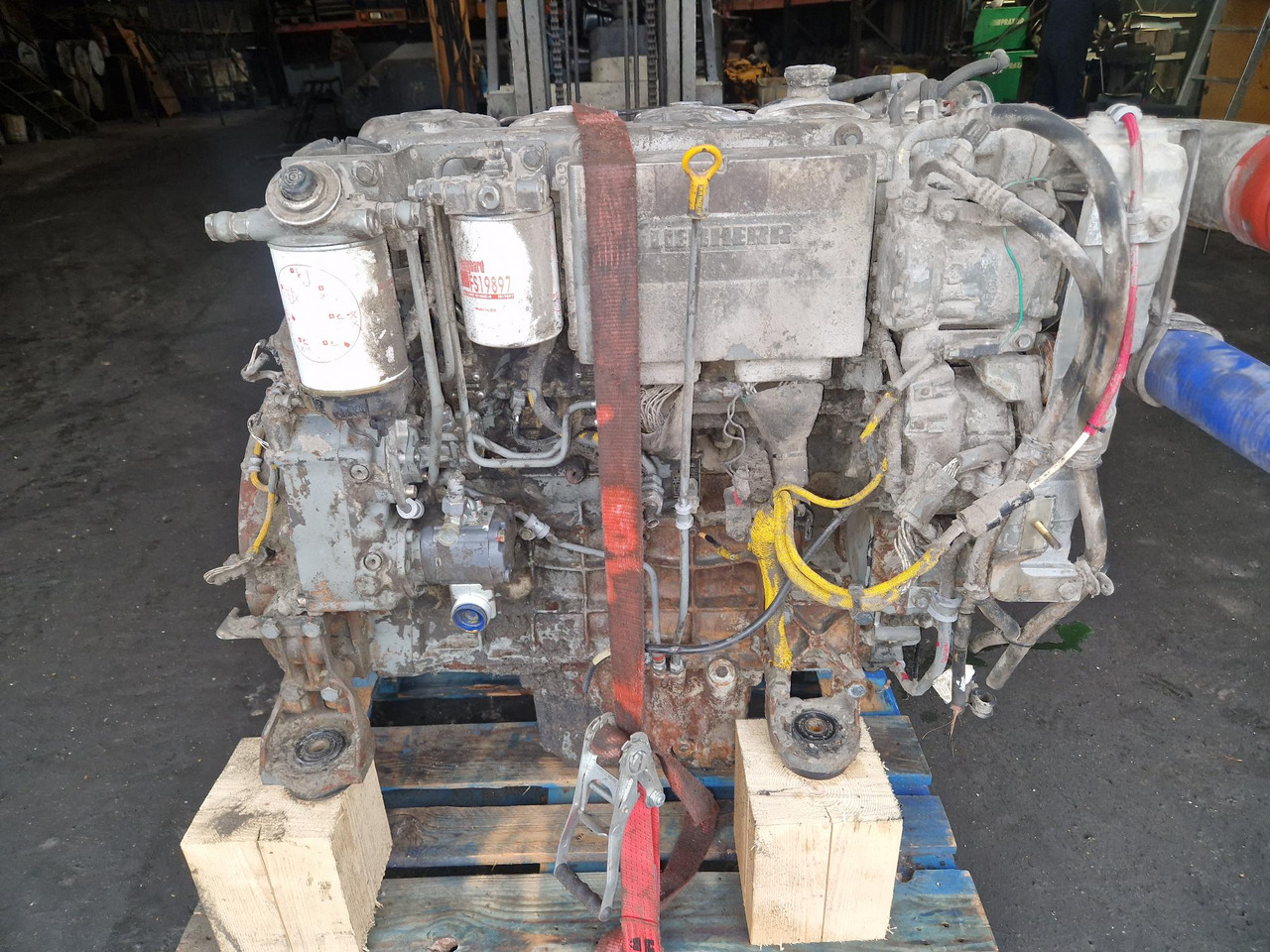 LIEBHERR D934S A6 - Motor pentru Utilaje constructii: Foto 1 LIEBHERR D934S A6 - Motor pentru Utilaje constructii: Foto 1