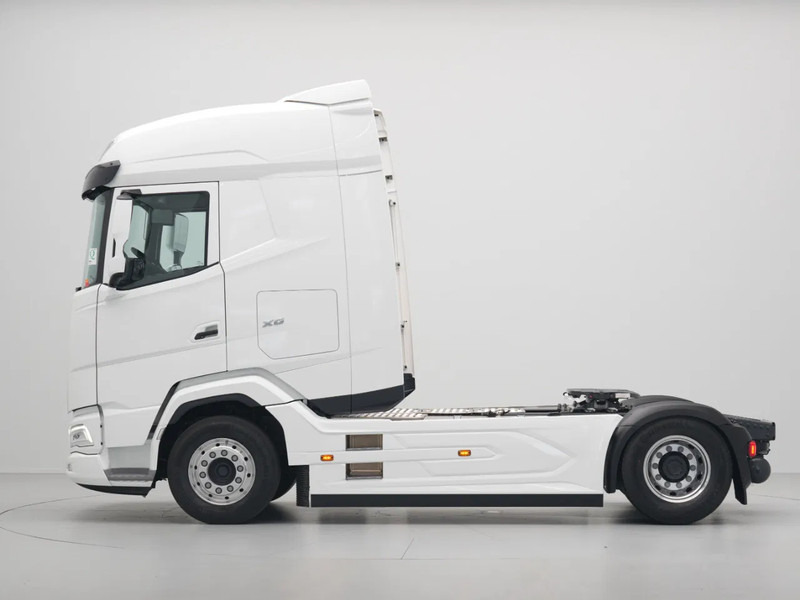 DAF XG 480 WIT SPIEGELS EXCLUSIVE AUDIO ALCOAS ADR FL+AT+EXII - Cap tractor: Foto 3 DAF XG 480 WIT SPIEGELS EXCLUSIVE AUDIO ALCOAS ADR FL+AT+EXII - Cap tractor: Foto 3