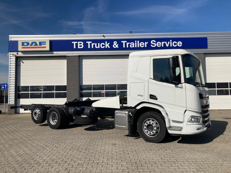 DAF XD 450 FAN CHASSIS SLEEPER CAB PTO STEERING LIFTAXLE 480WB - NEW - Camion şasiu: Foto 4 DAF XD 450 FAN CHASSIS SLEEPER CAB PTO STEERING LIFTAXLE 480WB - NEW - Camion şasiu: Foto 4