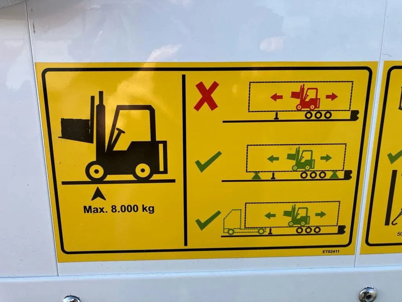 Semiremorcă prelată nou Kässbohrer SCS X / 90 - 12 / 27 Schuifzeilen met twee liftassen en hefdak 500mm: Foto 12 Semiremorcă prelată nou Kässbohrer SCS X / 90 - 12 / 27 Schuifzeilen met twee liftassen en hefdak 500mm: Foto 12