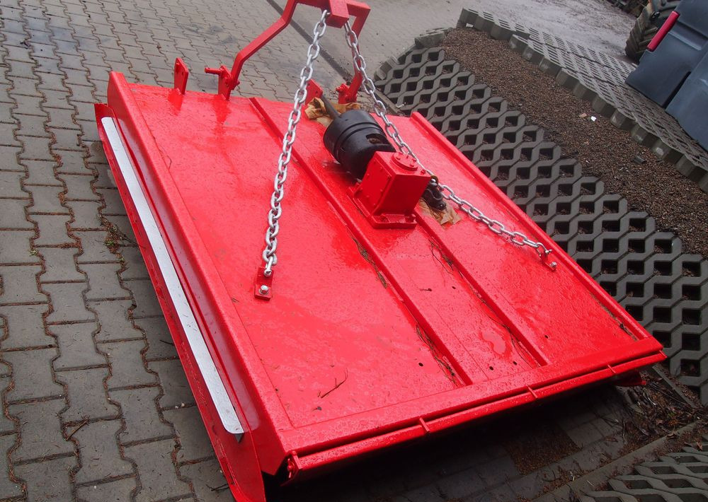 Kosiarka Kuhn 2005 - Tocător resturi vegetale: Foto 2 Kosiarka Kuhn 2005 - Tocător resturi vegetale: Foto 2