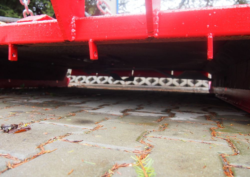 Kosiarka Kuhn 2005 - Tocător resturi vegetale: Foto 4 Kosiarka Kuhn 2005 - Tocător resturi vegetale: Foto 4