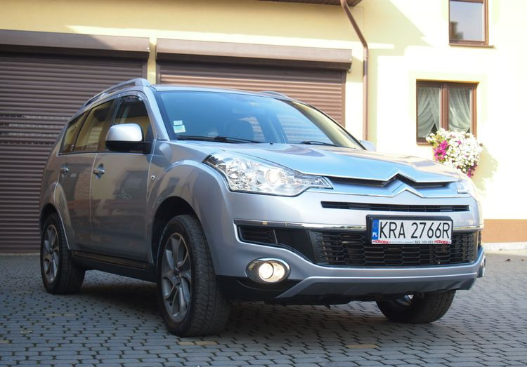 Samochód Citroen C-Crosser 2.2 HDI 2010 Samochód osobowy SUW 4x4 - Automobil: Foto 5 Samochód Citroen C-Crosser 2.2 HDI 2010 Samochód osobowy SUW 4x4 - Automobil: Foto 5