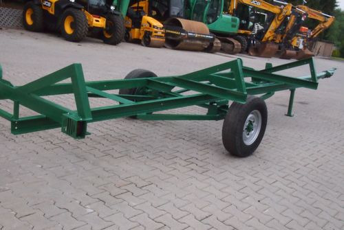 Wózek do kombajnu Sam 3,9-4,5m Wózek pod heder CLAAS - Remorcă pentru heder: Foto 4 Wózek do kombajnu Sam 3,9-4,5m Wózek pod heder CLAAS - Remorcă pentru heder: Foto 4