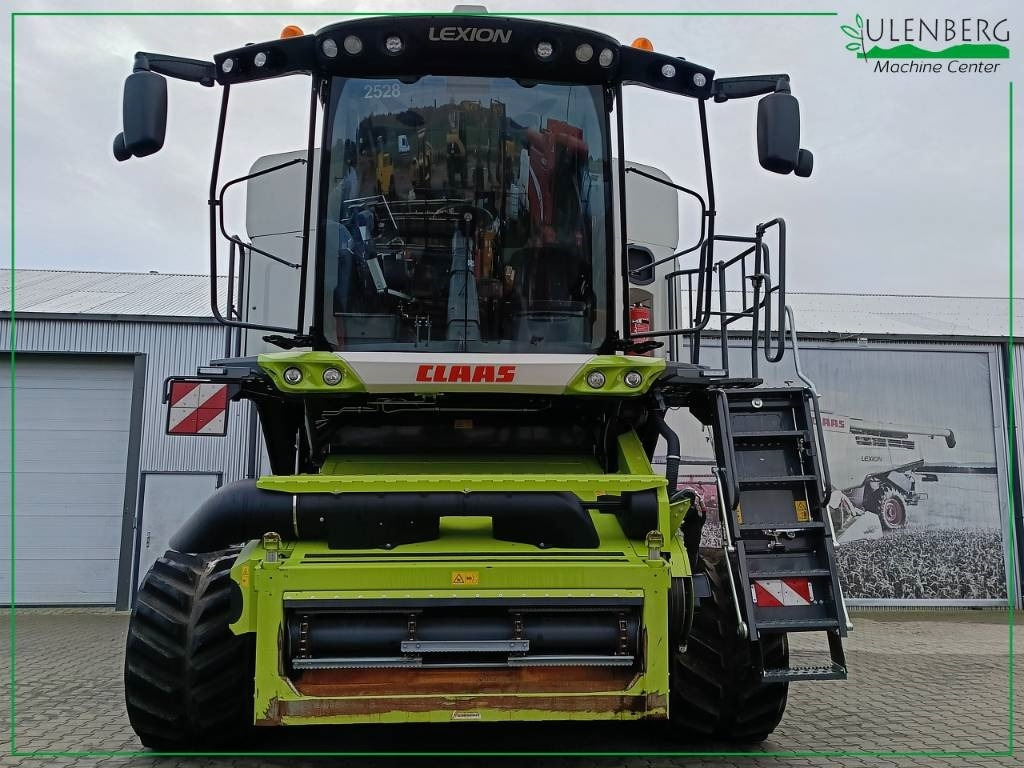 Claas Lexion 8800 TT - Combină de recoltat cereale: Foto 5 Claas Lexion 8800 TT - Combină de recoltat cereale: Foto 5