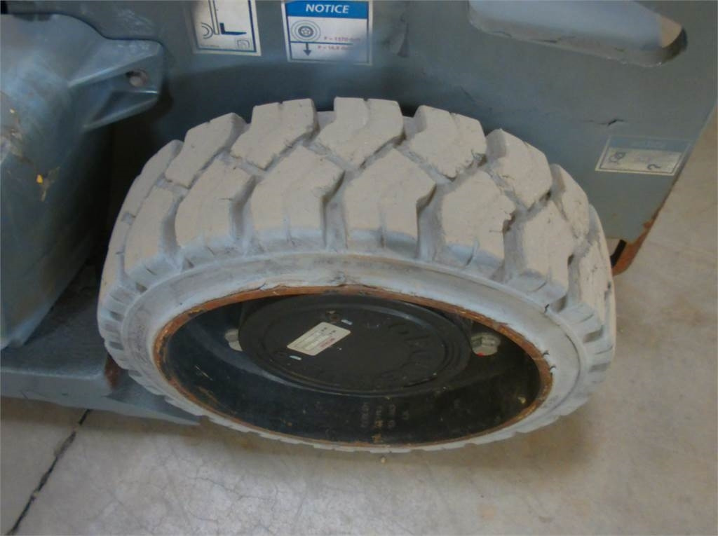 Platformă verticală Haulotte STAR 10: Foto 12