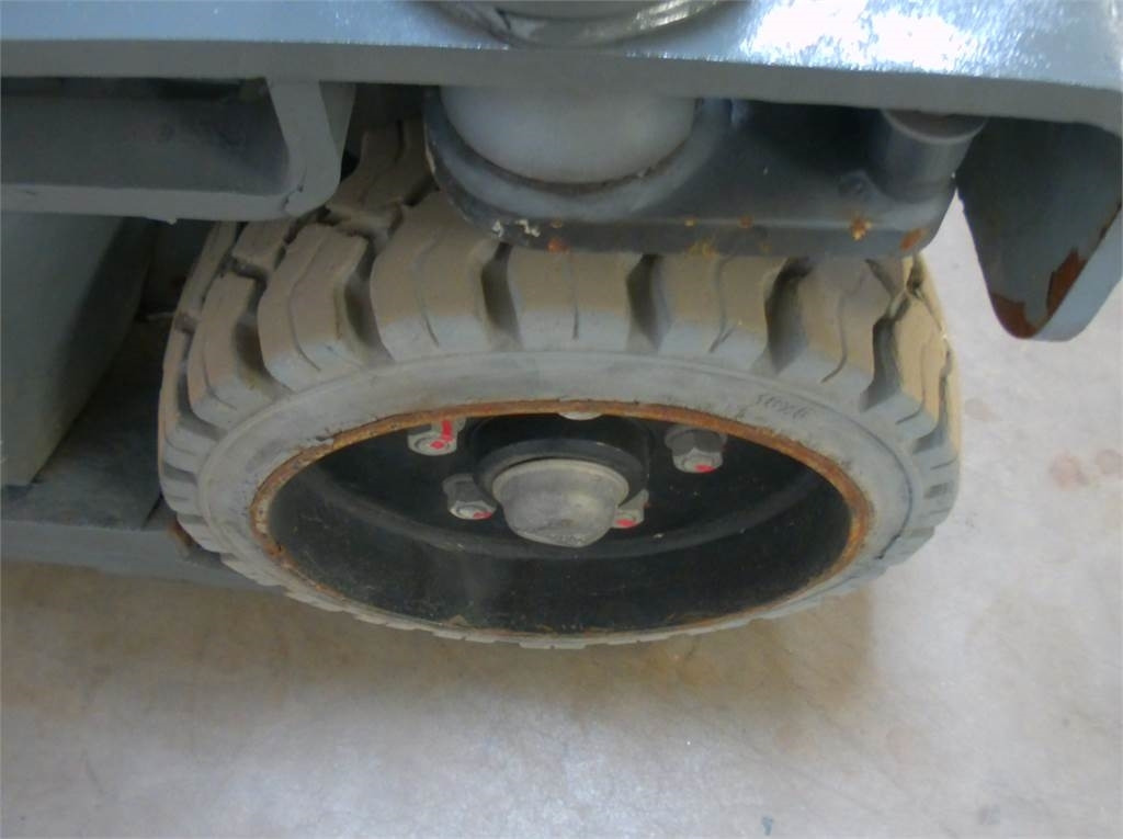 Platformă verticală Haulotte STAR 10: Foto 14