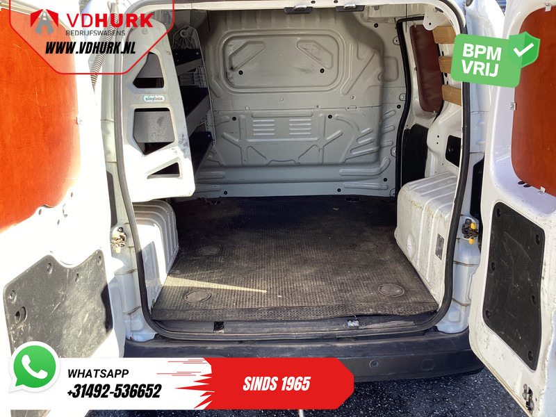 Fiat Fiorino 1.3 MJ 75 pk EXPORT APK 09-2026/ Airco/ Trekhaak/ Lichtbalk/ PDC - Autoutilitară compactă: Foto 5 Fiat Fiorino 1.3 MJ 75 pk EXPORT APK 09-2026/ Airco/ Trekhaak/ Lichtbalk/ PDC - Autoutilitară compactă: Foto 5
