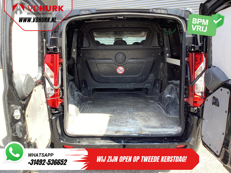 Peugeot Expert 1.6 HDI L2 DC Dubbel Cabine EXPORT ONLY DB Riem V.V./ APK 5-26'/ Airco/ Trekhaak - Autoutilitară compactă, Autoutilitară cabină dublă: Foto 5 Peugeot Expert 1.6 HDI L2 DC Dubbel Cabine EXPORT ONLY DB Riem V.V./ APK 5-26'/ Airco/ Trekhaak - Autoutilitară compactă, Autoutilitară cabină dublă: Foto 5
