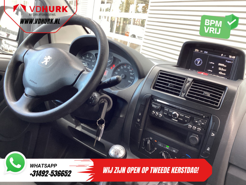 Peugeot Expert 2.0 HDI 130 pk L2 Dubbel Cabine DC EXPORT Airco/ Cruise/ Navi/ PDC/ Trekhaak - Autoutilitară compactă, Autoutilitară cabină dublă: Foto 3 Peugeot Expert 2.0 HDI 130 pk L2 Dubbel Cabine DC EXPORT Airco/ Cruise/ Navi/ PDC/ Trekhaak - Autoutilitară compactă, Autoutilitară cabină dublă: Foto 3