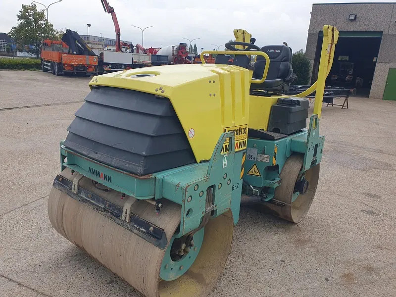 Ammann Ammann AV 26.2 - Cilindru compactor: Foto 2 Ammann Ammann AV 26.2 - Cilindru compactor: Foto 2