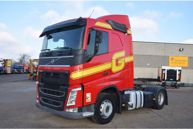 Volvo FH 460 - Cap tractor: Foto 1 Volvo FH 460 - Cap tractor: Foto 1