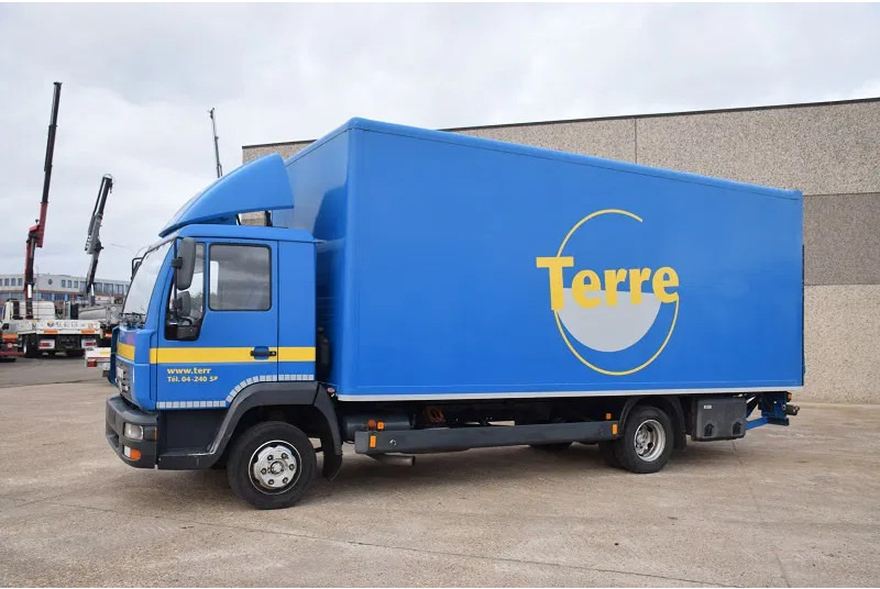 MAN L2000 - Camion furgon: Foto 3 MAN L2000 - Camion furgon: Foto 3