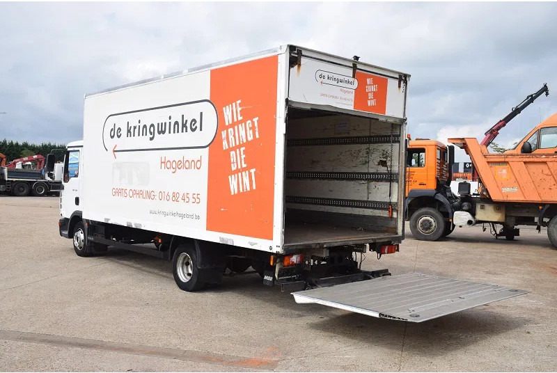 MAN TGL 7.150 - Camion furgon: Foto 4 MAN TGL 7.150 - Camion furgon: Foto 4