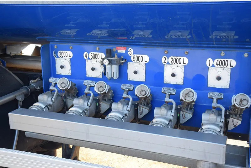 MAN TGM 26.340 - Camion cisternă: Foto 4 MAN TGM 26.340 - Camion cisternă: Foto 4