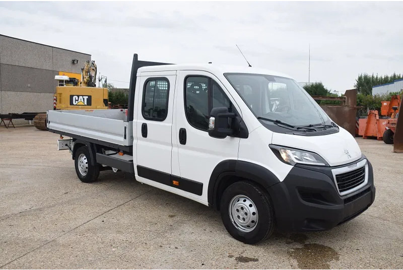 Peugeot Boxer - Autoutilitară cu platformă, Autoutilitară cabină dublă: Foto 4 Peugeot Boxer - Autoutilitară cu platformă, Autoutilitară cabină dublă: Foto 4